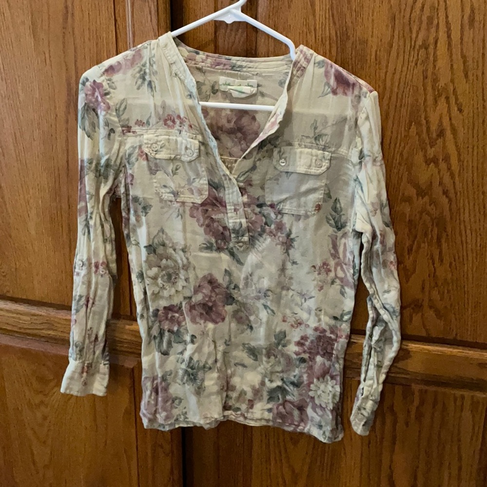 Anthropologie split neck top